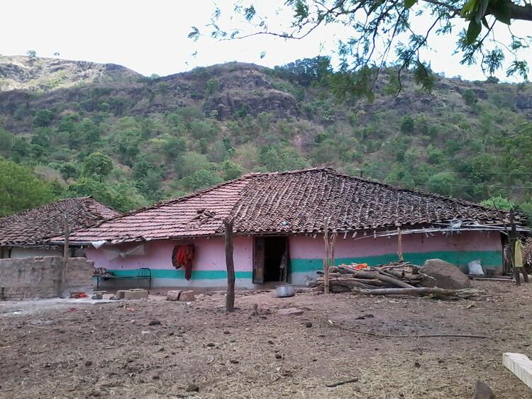 भरीया जनजातीक घर भरीया जनजातीक घर